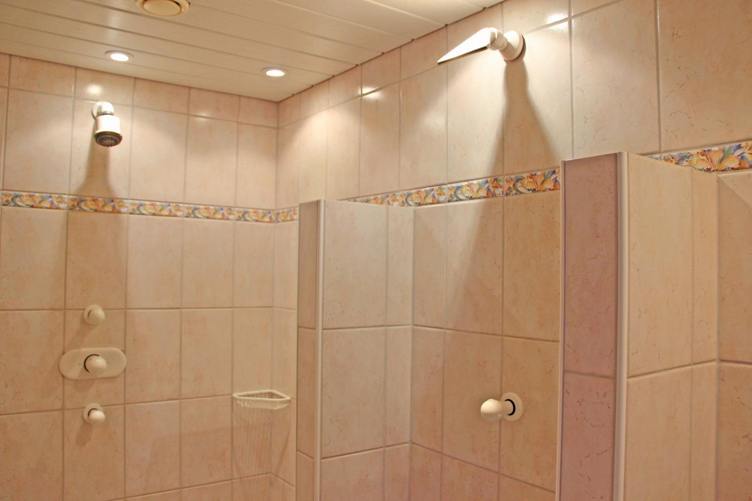 Appartements Garni Drei Wannen ดามุลส์ ภายนอก รูปภาพ
