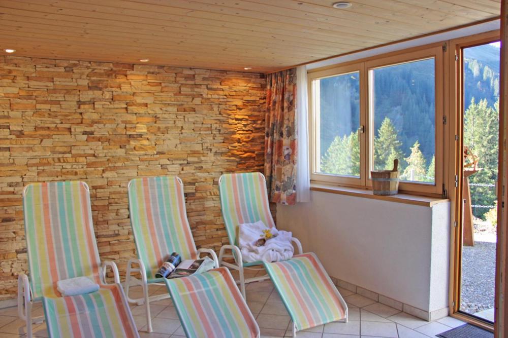 Appartements Garni Drei Wannen ดามุลส์ ภายนอก รูปภาพ